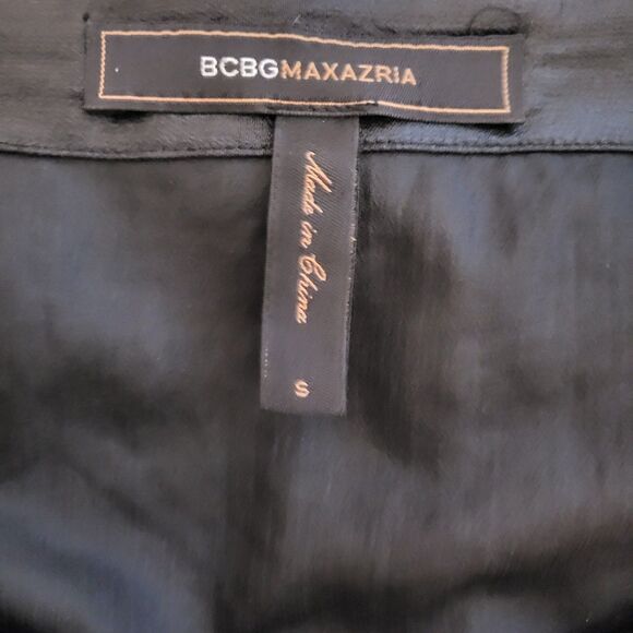 BCBGMAXAZRIA Black Dolman Sleeve Wet Look Cowl Neck Mini Dress Size Small - Picture 9 of 10